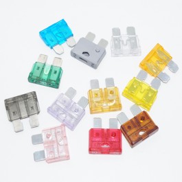 Various automotive fuses.