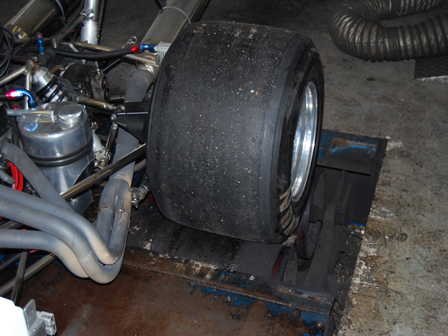 F5000 tyre clearance